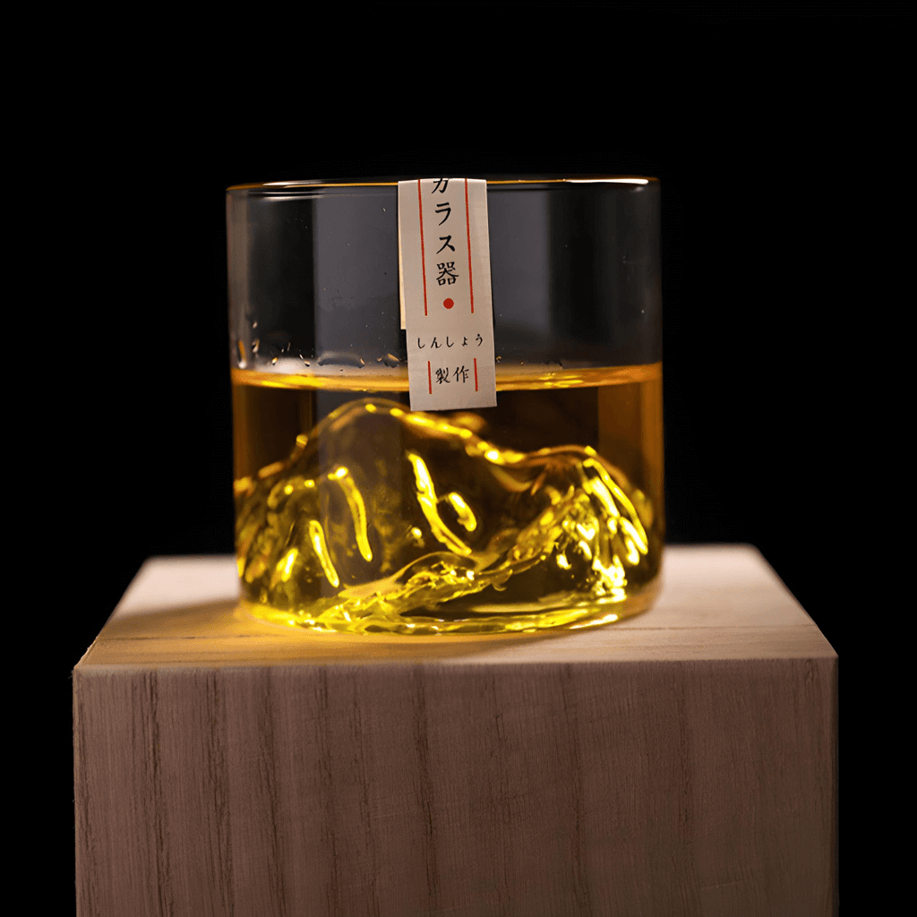 Whiskey Sklenice s Japonským Krystalem ve Tvaru Hory Fuji