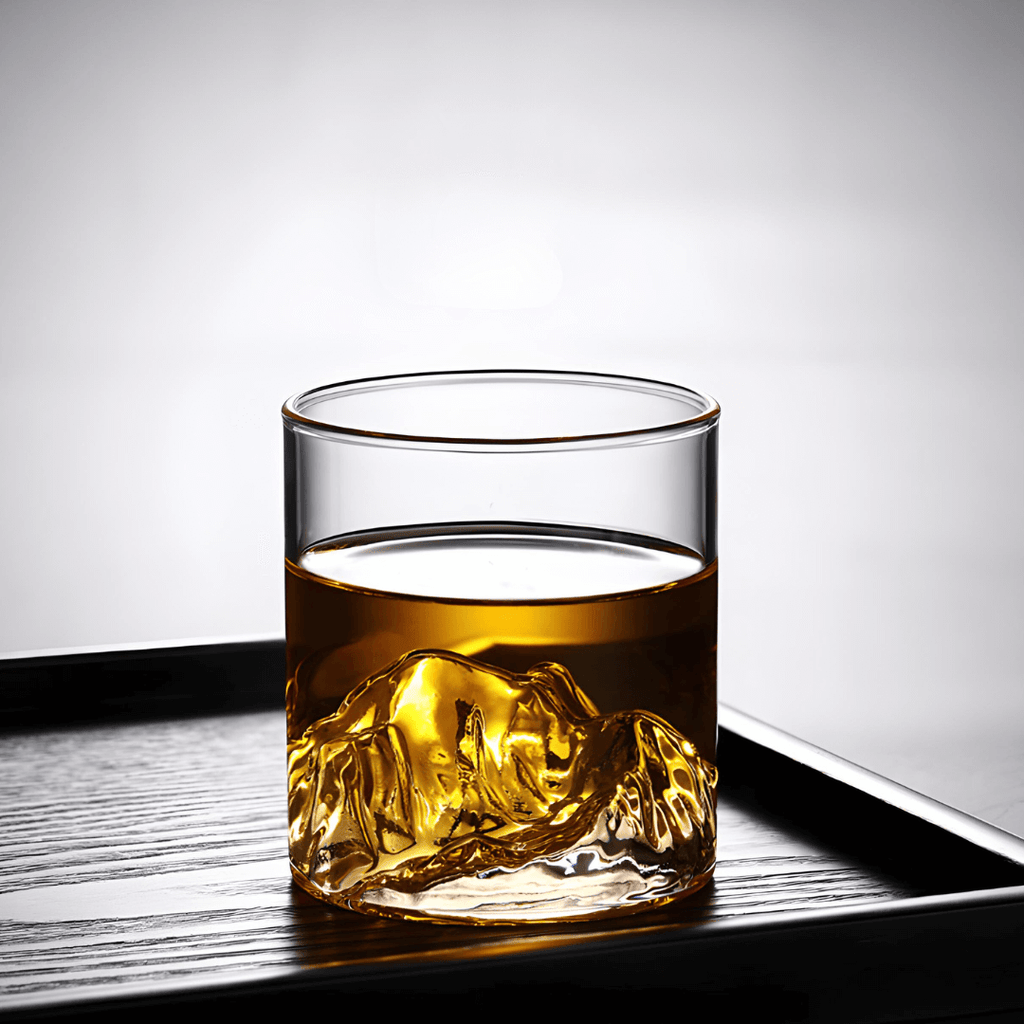 Whiskey Sklenice s Japonským Krystalem ve Tvaru Hory Fuji